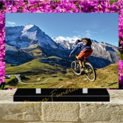 PLAQUE FUNÉRAIRE PLEXI CYCLISTE VTT 02145