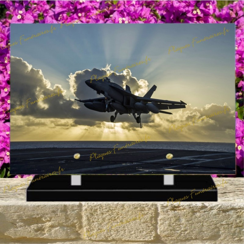 PLAQUE FUNÉRAIRE PLEXI AVION DE CHASSE II PLAQUE FUNÉRAIRE PLEXI AVION DE CHASSE II